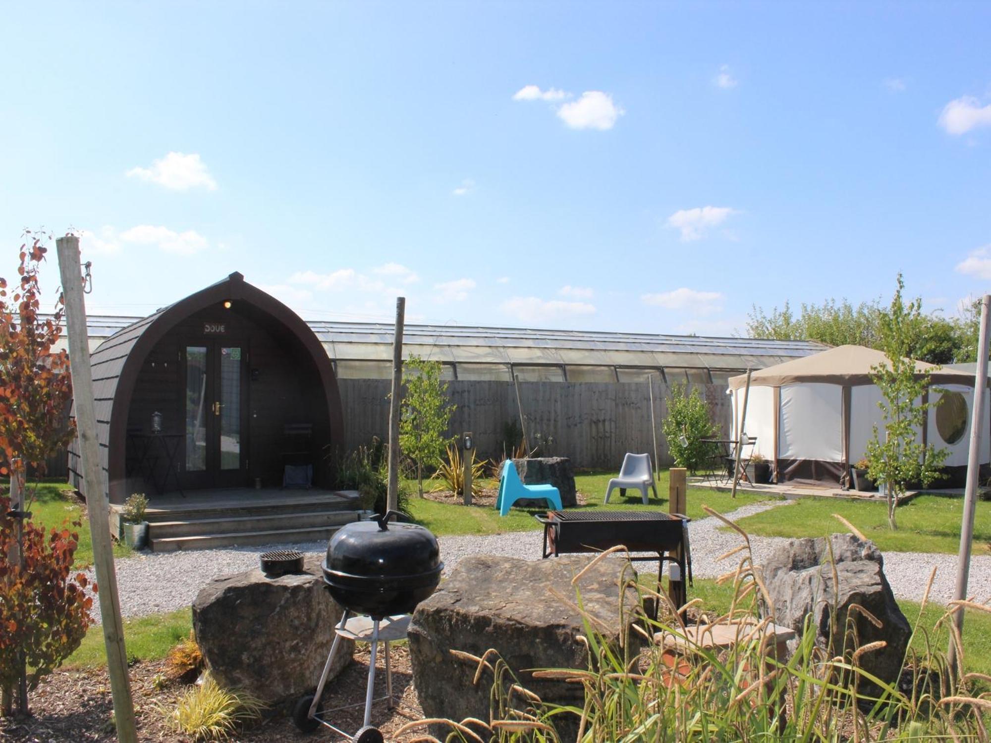 The Little Hide - Adult Only Camping Pods Wigginton  Eksteriør billede