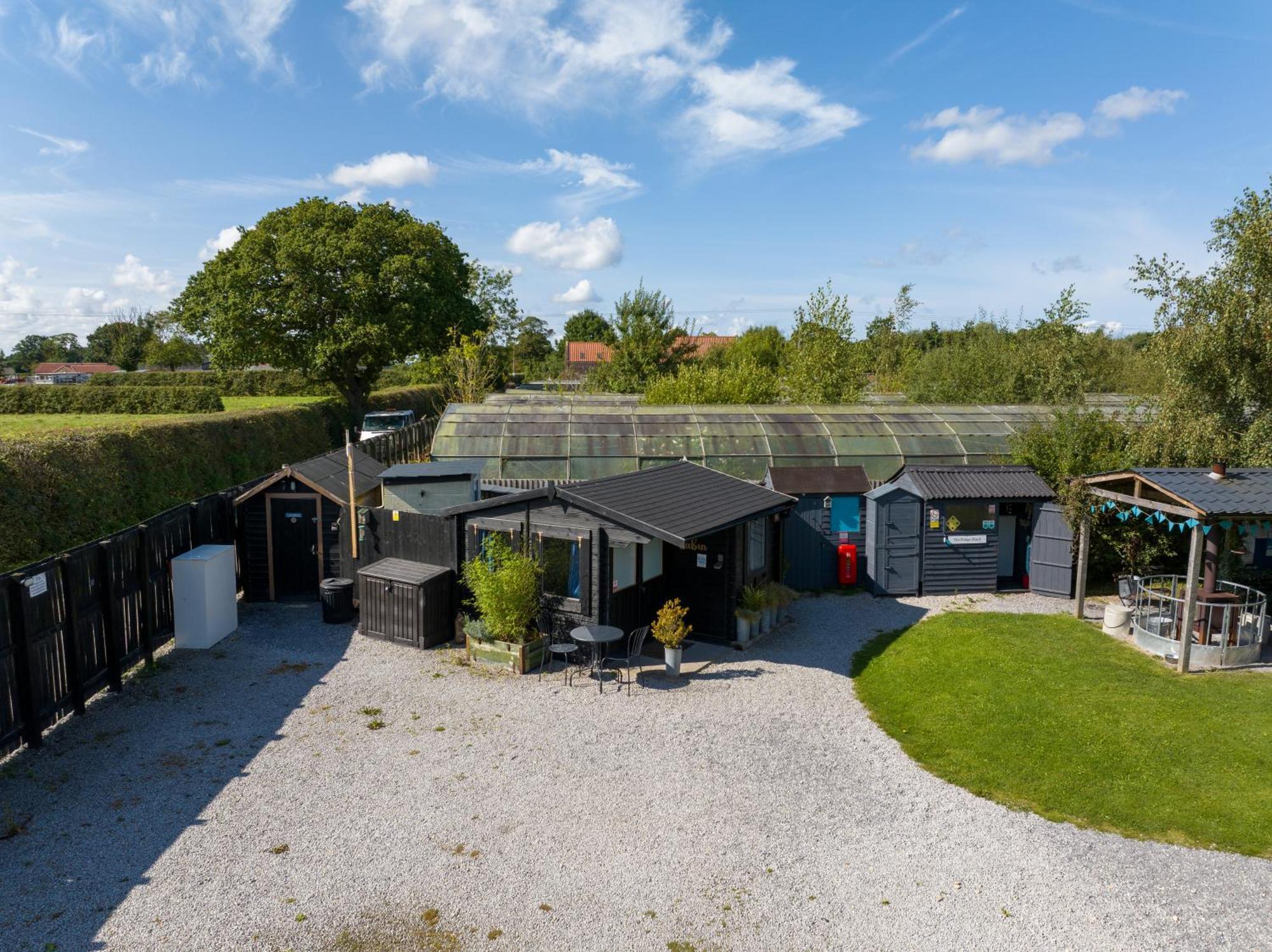 The Little Hide - Adult Only Camping Pods Wigginton  Eksteriør billede