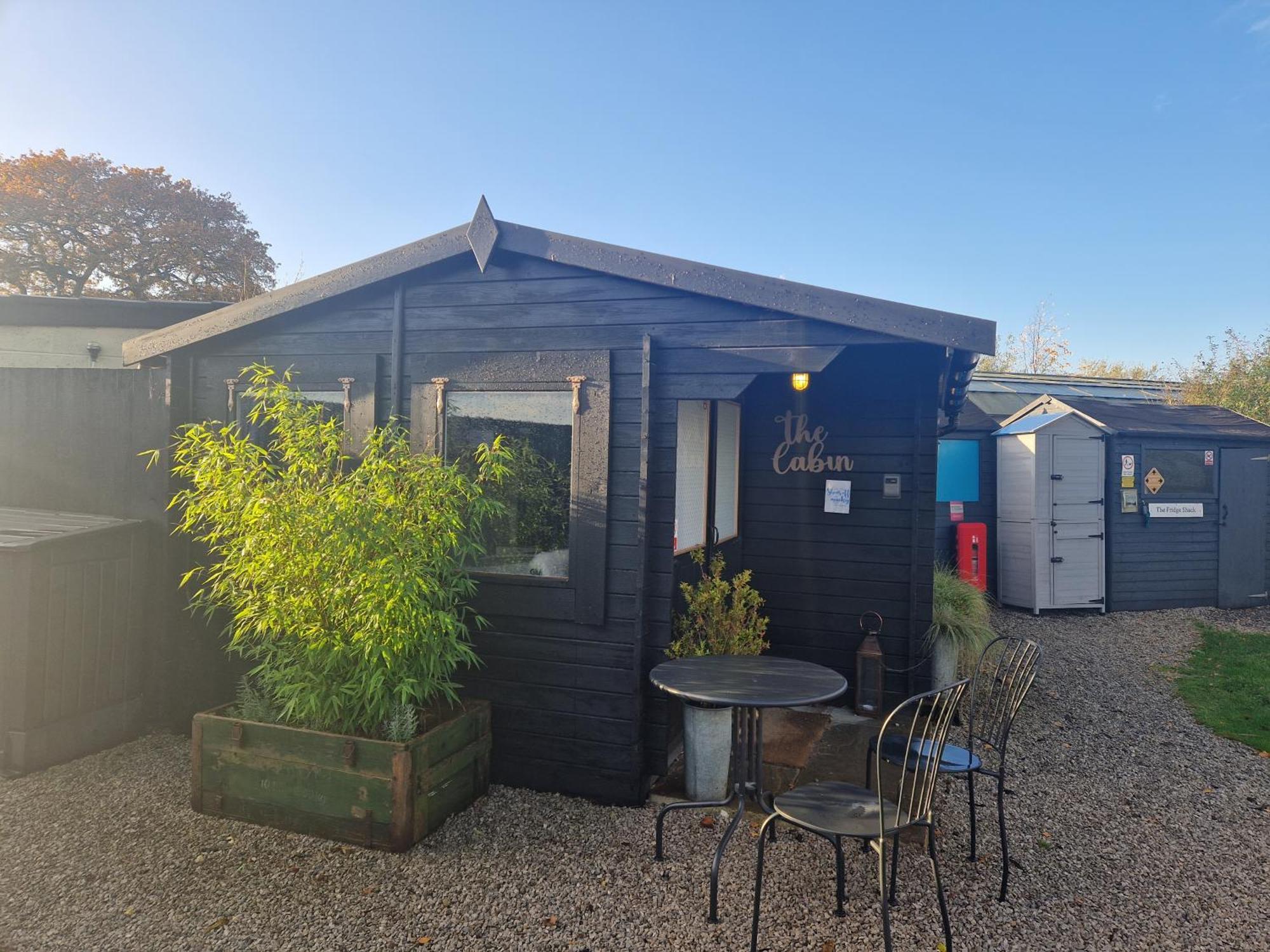 The Little Hide - Adult Only Camping Pods Wigginton  Eksteriør billede